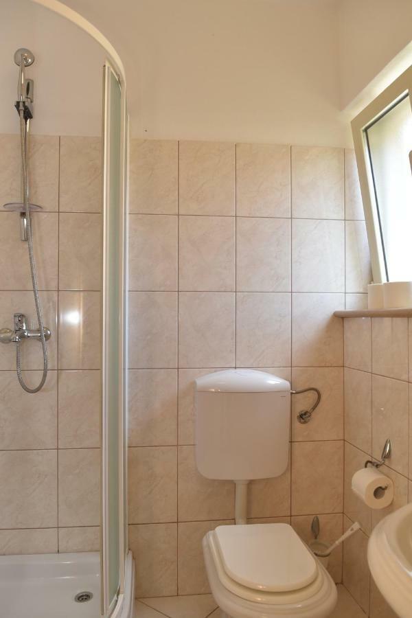 Apartments4You Supetar-The Best And Most Popular Apartments For Discovering The Island - Free Parking - 200 Meters From The Beach Buitenkant foto